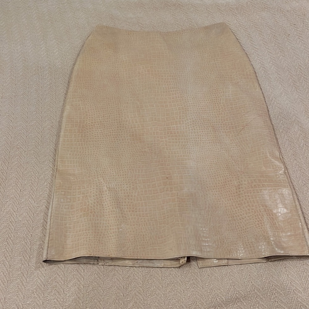 Calvin Klein 100 % sheep napa leather skirt beige